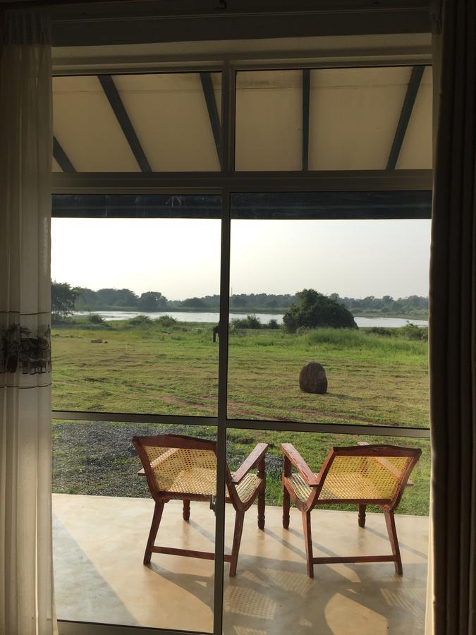 Rho Sigiriya Lake Edge Retreat Kibissa ภายนอก รูปภาพ